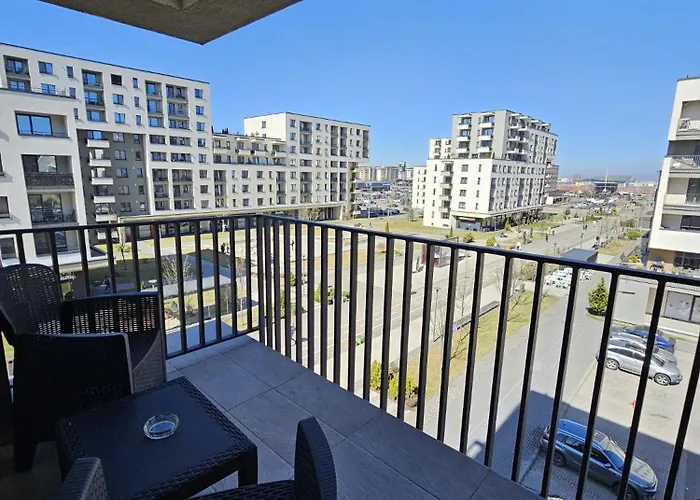 Apartment Coresi Mall Luxury